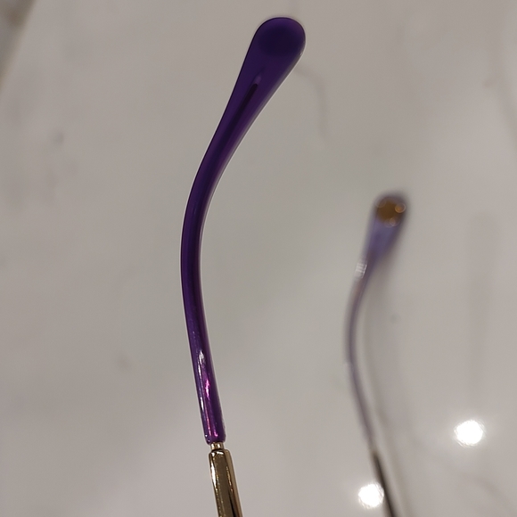 Dolce & Gabbana (D&G) women's sunglasses - Picture 5 of 9